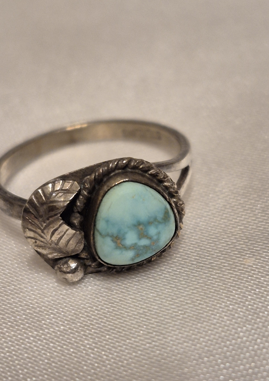 Vintage Sterling Silver Turquoise Feather Ring